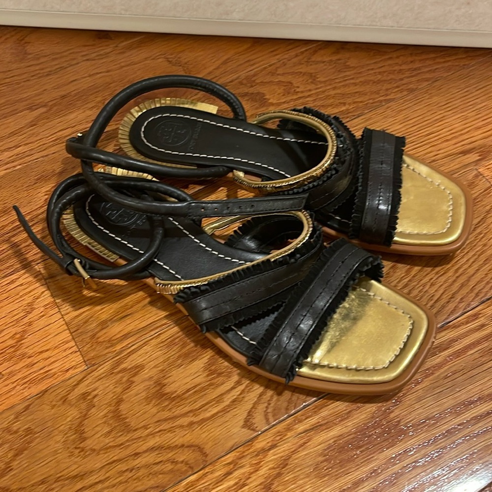Tory burch sandals CLEARANCE!!